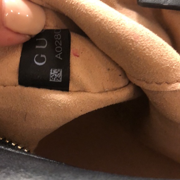 Authentic Gucci Marmont - Picture 7 of 9